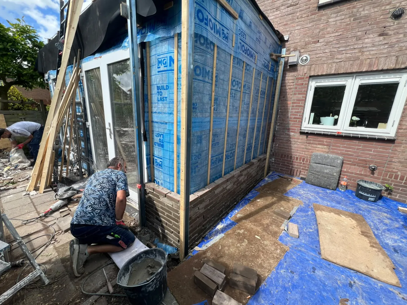Aanbouw met metselwerk in uitvoering door PersianTop